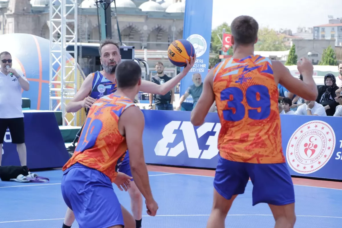 Kayseri’de 3×3 Basketbol Turnuvası Başladı