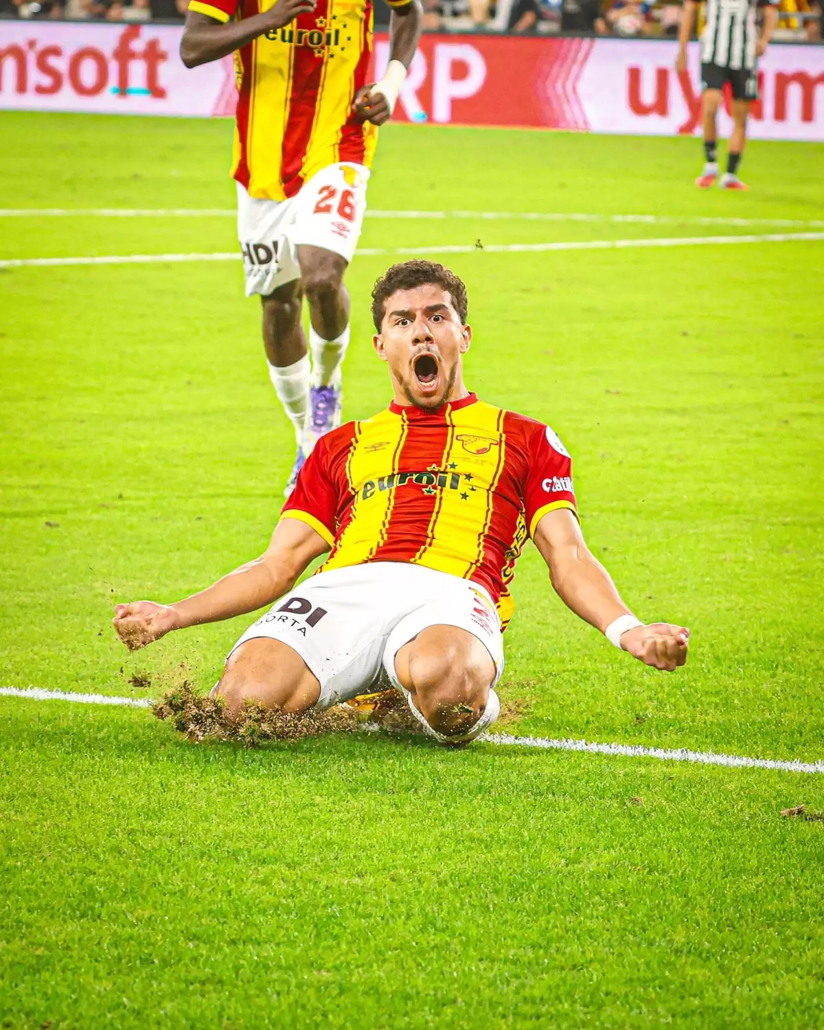 goztepenin golculerinden moral bulma 4AK826Li