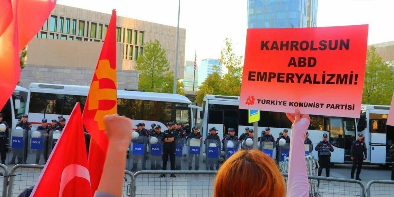 tkpden abd buyukelciligi onunde eylem JXnvrKzu