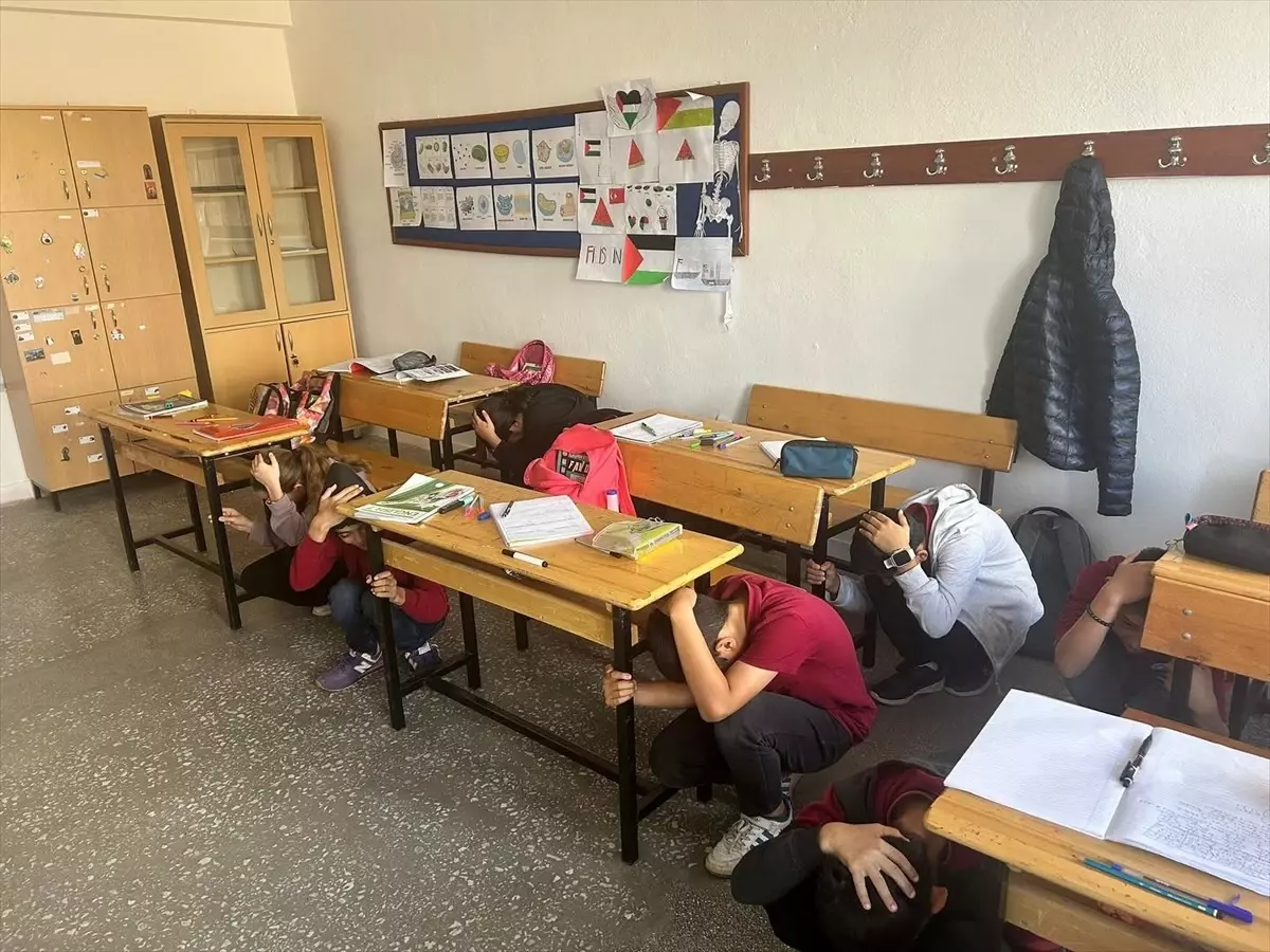 gudulde tahliye tatbikati kiuAvD7d.jpg